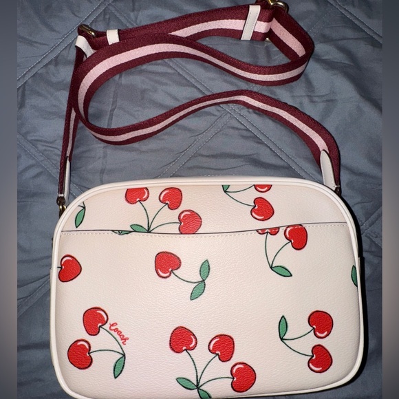 Coach Women's Jamie Camera Bag in Heart Cherry Print - Picture 11 of 12
